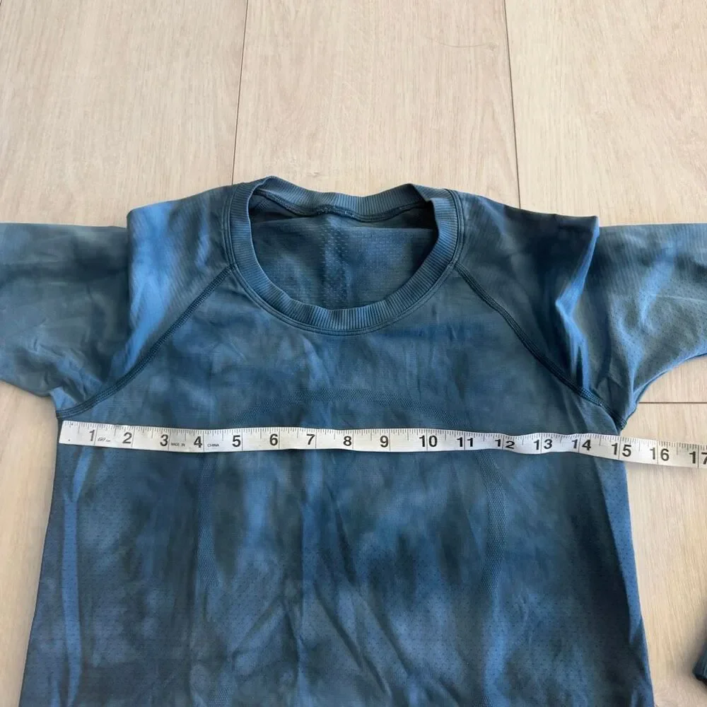 Lululemon Swiftly Speed Long Sleeve Marble Dye Night Diver size 6